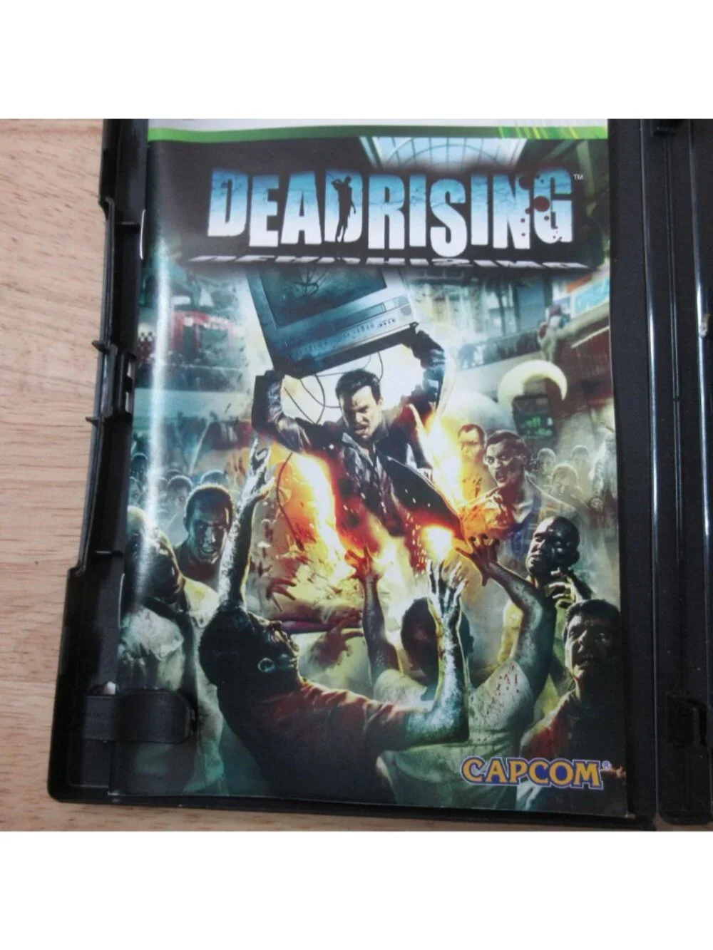 Dead Rising (Microsoft Xbox 360, 2006) with Manual